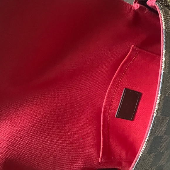 💯 AUTHENTIC Louis Vuitton Favorite PM 👜 - Picture 9 of 10